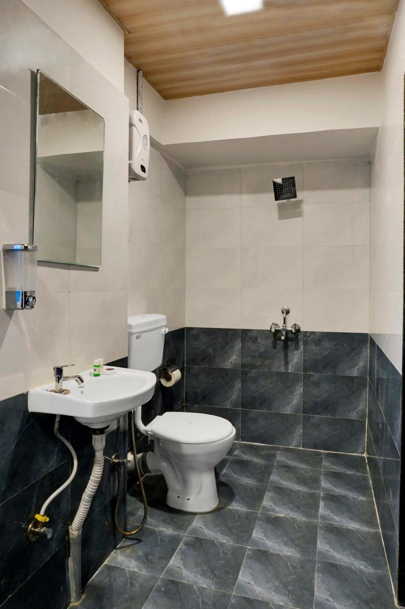 Hotel Orchard Park Poona Buitenkant foto
