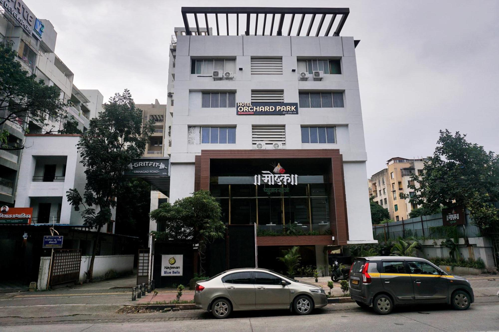 Hotel Orchard Park Poona Buitenkant foto