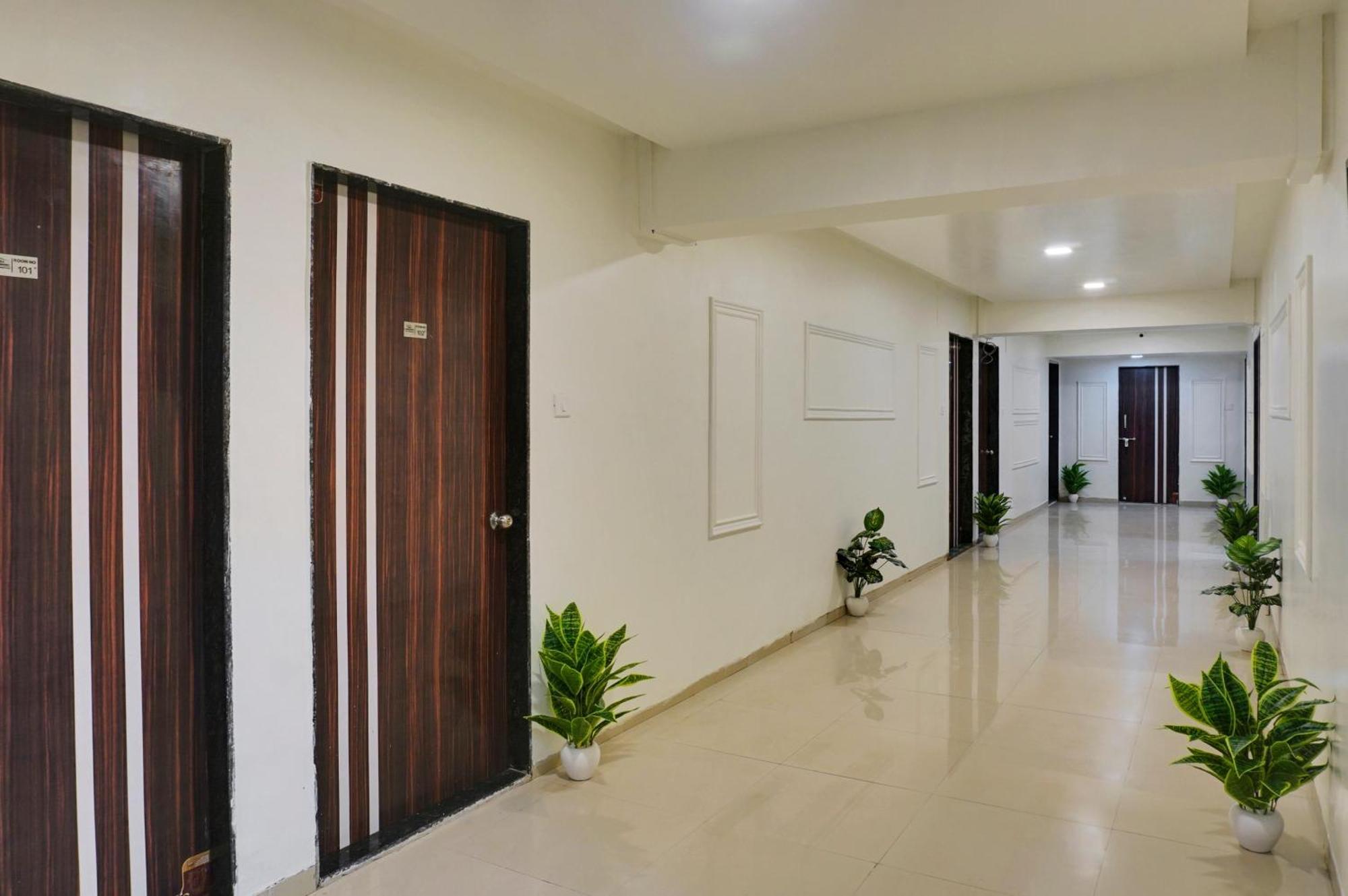 Hotel Orchard Park Poona Buitenkant foto